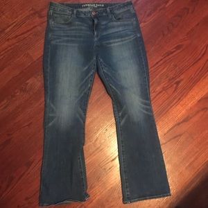 American Eagle Skinny Kick Jeans